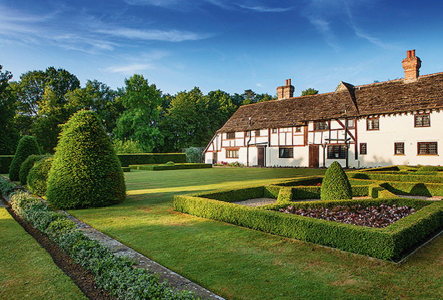 View of Mynthurst Farm house.